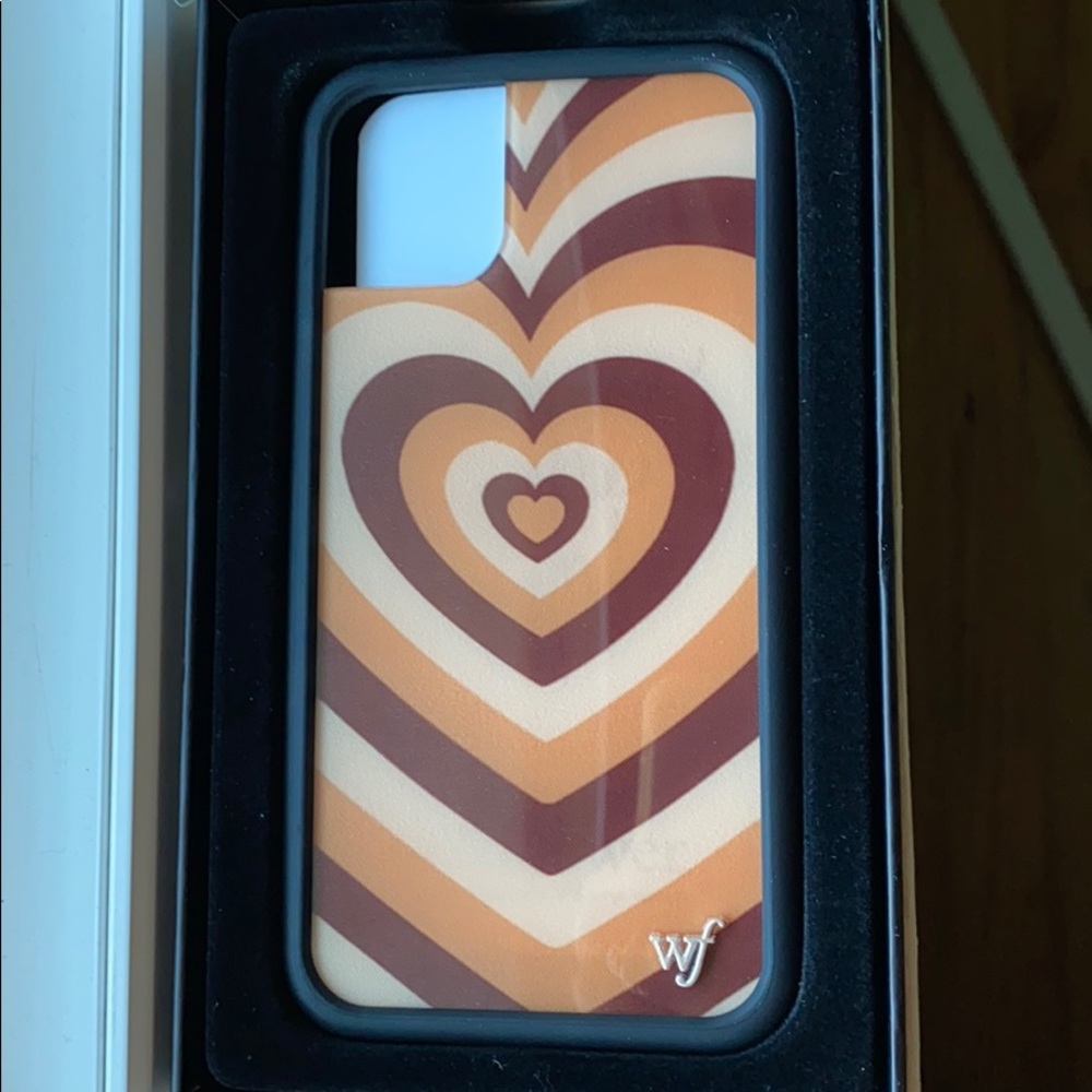 Latte love iPhone 11 wildflower case!